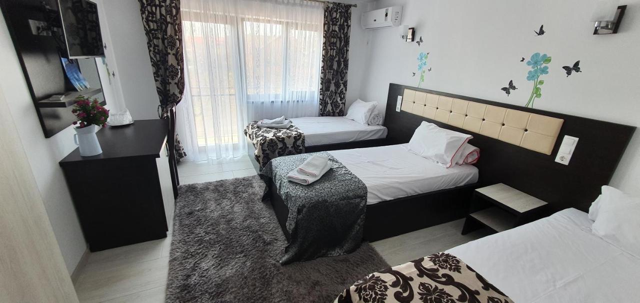 Motel Didona B Sendreni Exterior foto