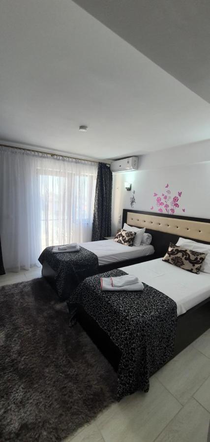 Motel Didona B Sendreni Exterior foto