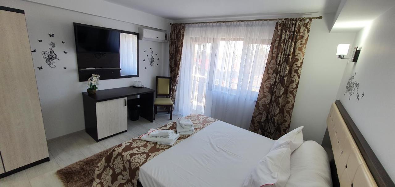 Motel Didona B Sendreni Exterior foto