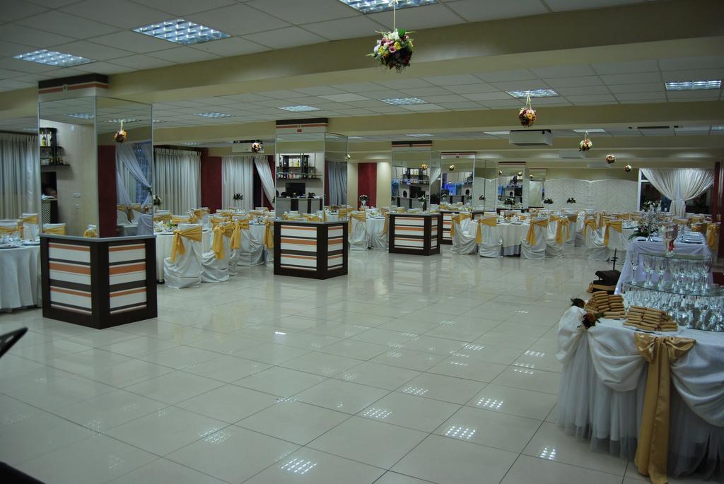Motel Didona B Sendreni Exterior foto